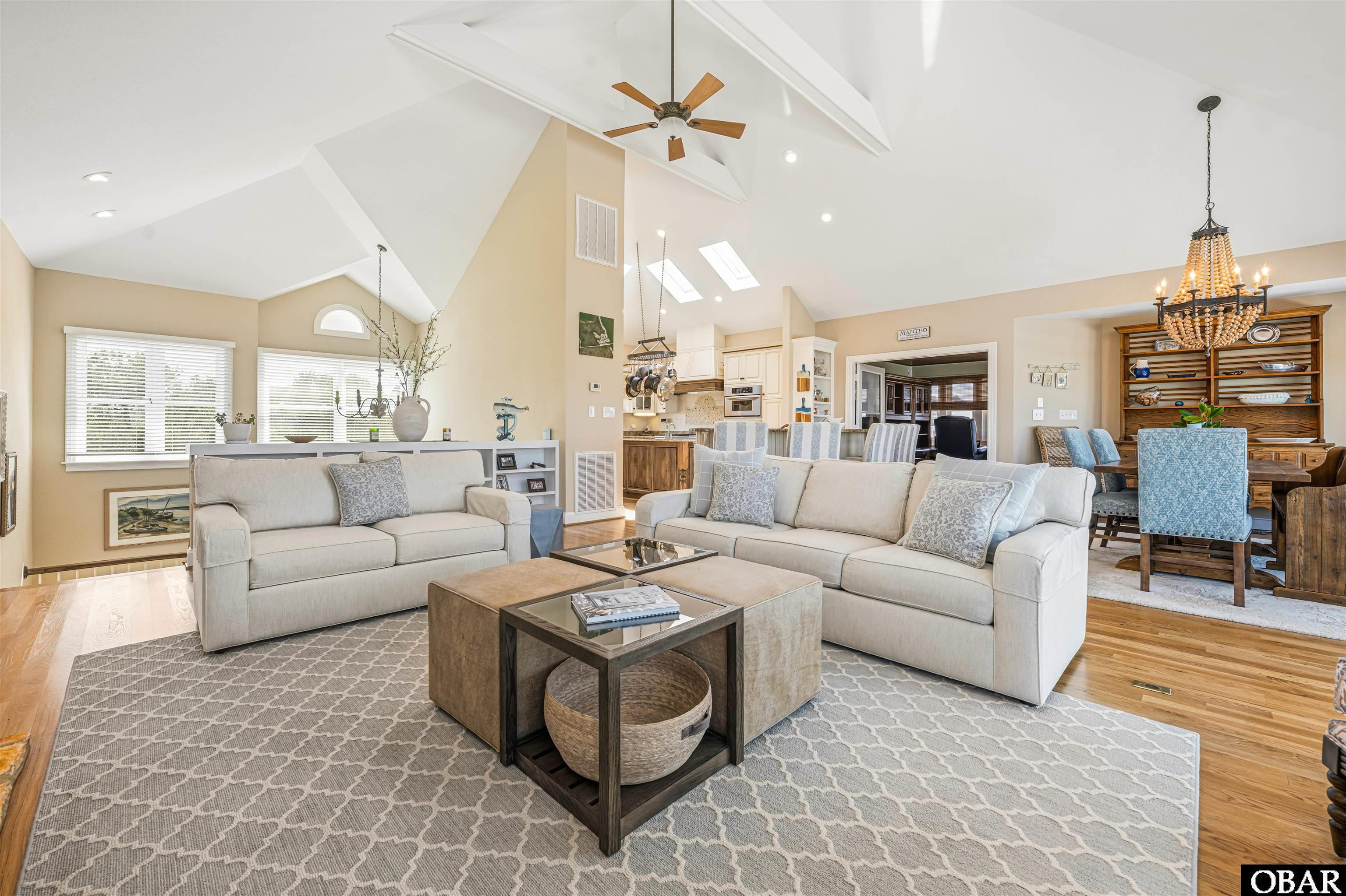 46 N Hammock Court