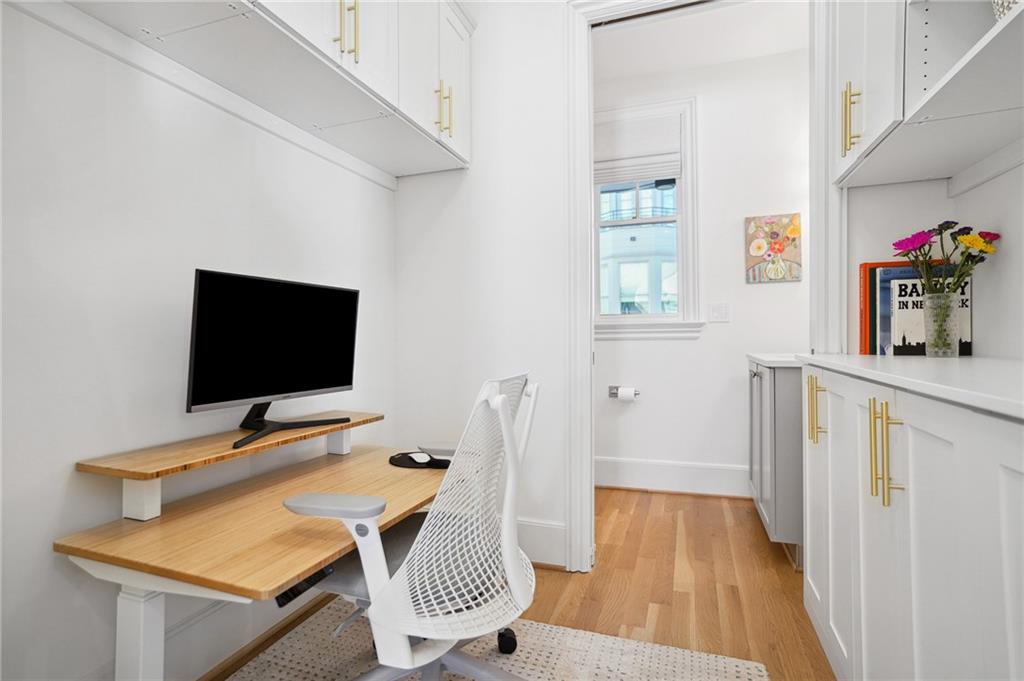 257 Colebrook Street NE