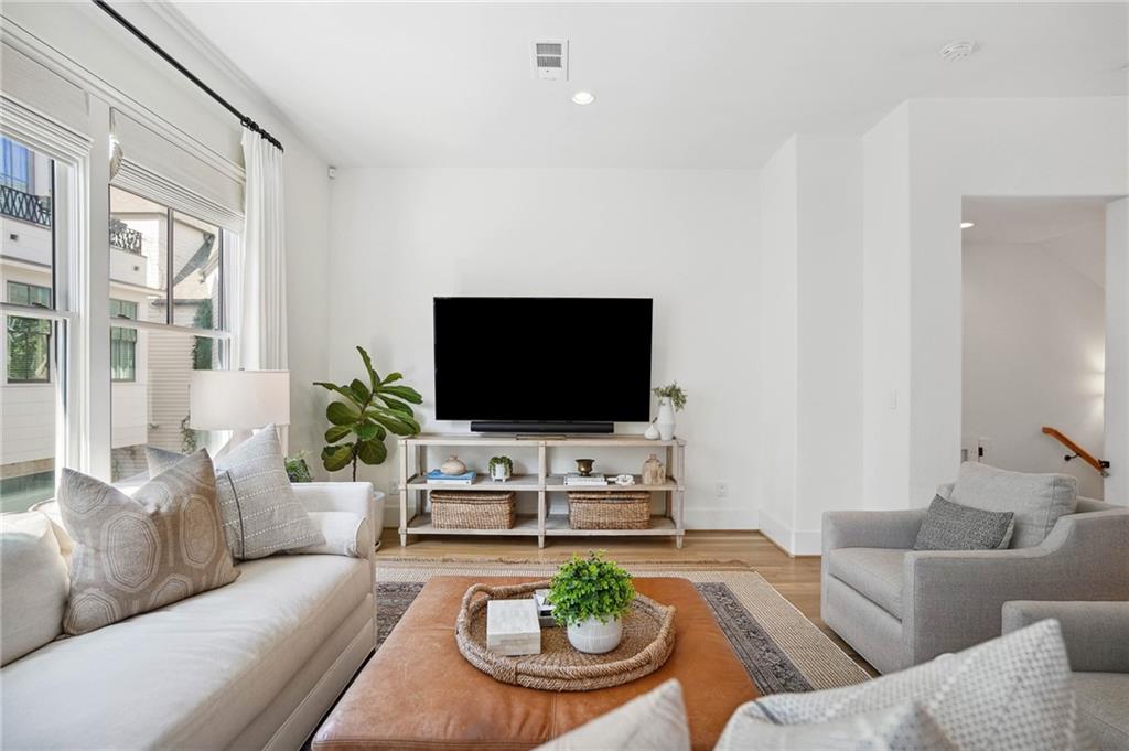 257 Colebrook Street NE