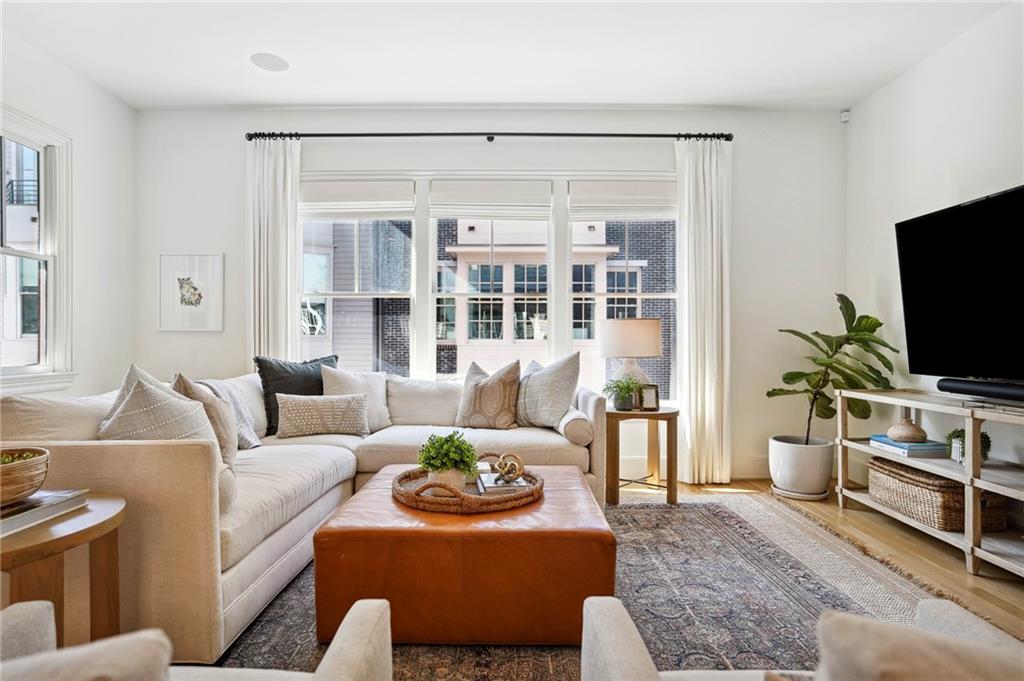 257 Colebrook Street NE