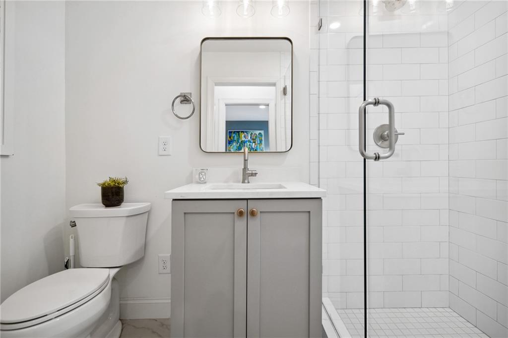 257 Colebrook Street NE