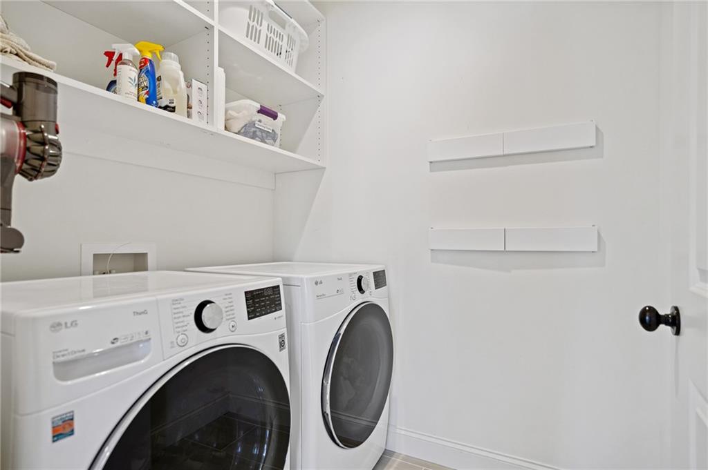 257 Colebrook Street NE