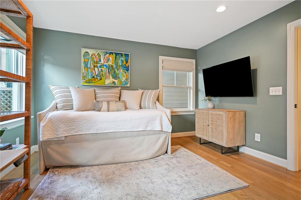 257 Colebrook Street NE