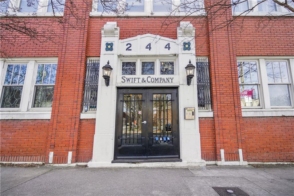 244 Peters Street SW Unit 24