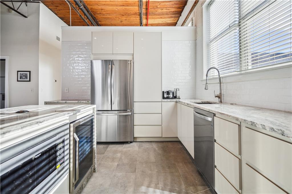 244 Peters Street SW Unit 24