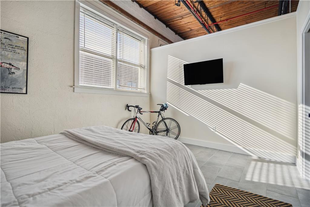 244 Peters Street SW Unit 24