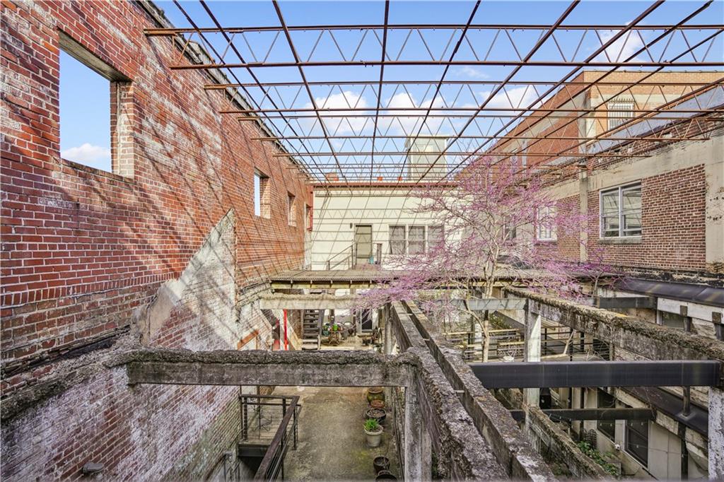244 Peters Street SW Unit 24