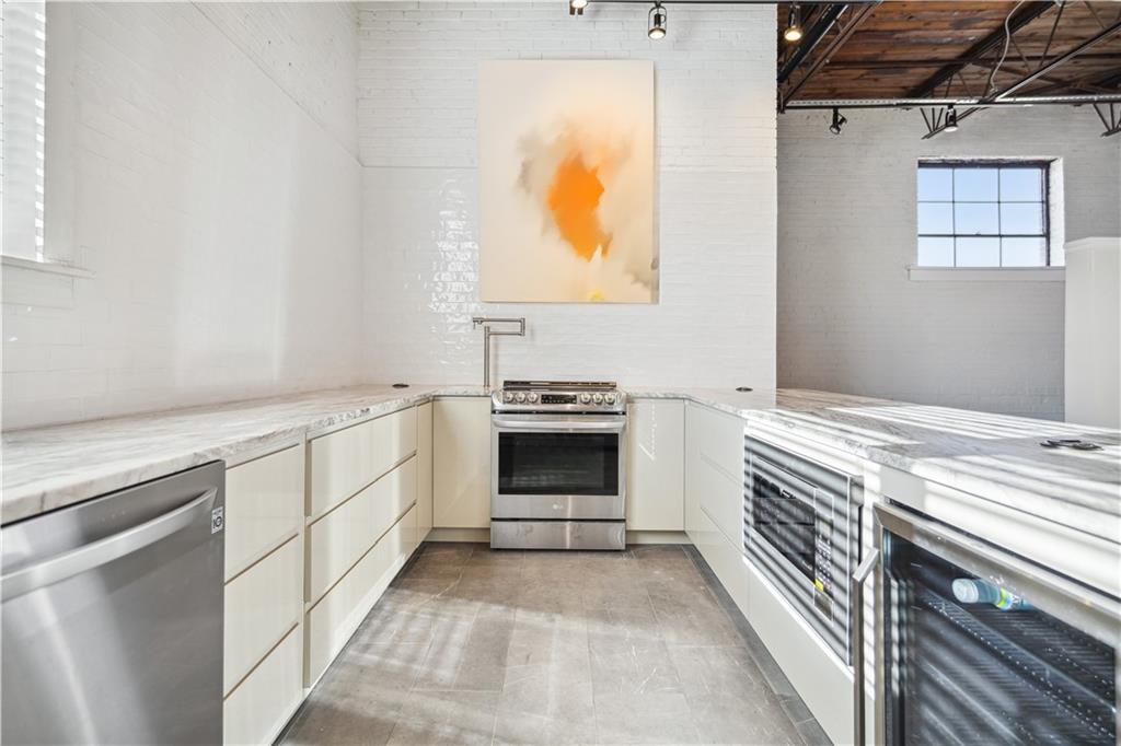 244 Peters Street SW Unit 24