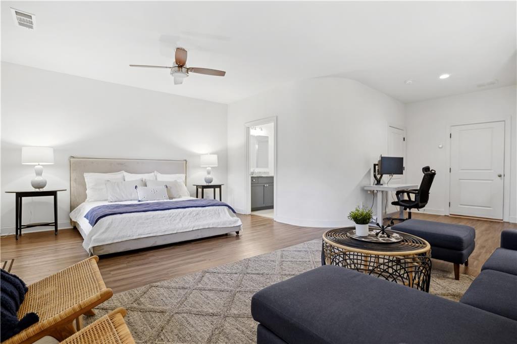 260 Colebrook Street NE