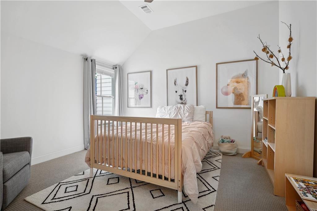 260 Colebrook Street NE