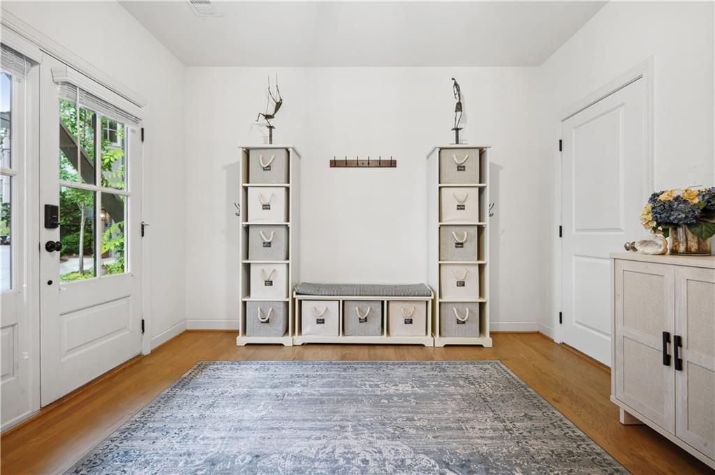 260 Colebrook Street NE