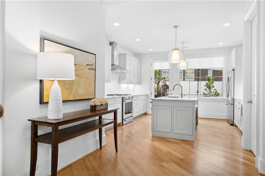 260 Colebrook Street NE