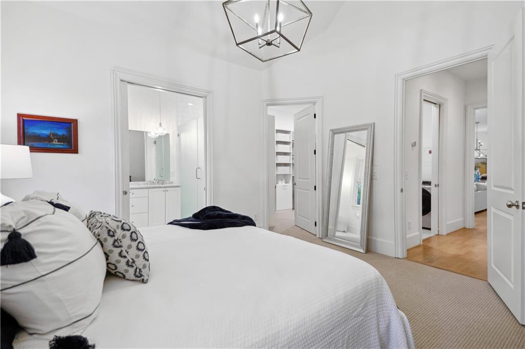 260 Colebrook Street NE