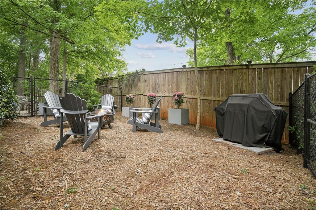 260 Colebrook Street NE