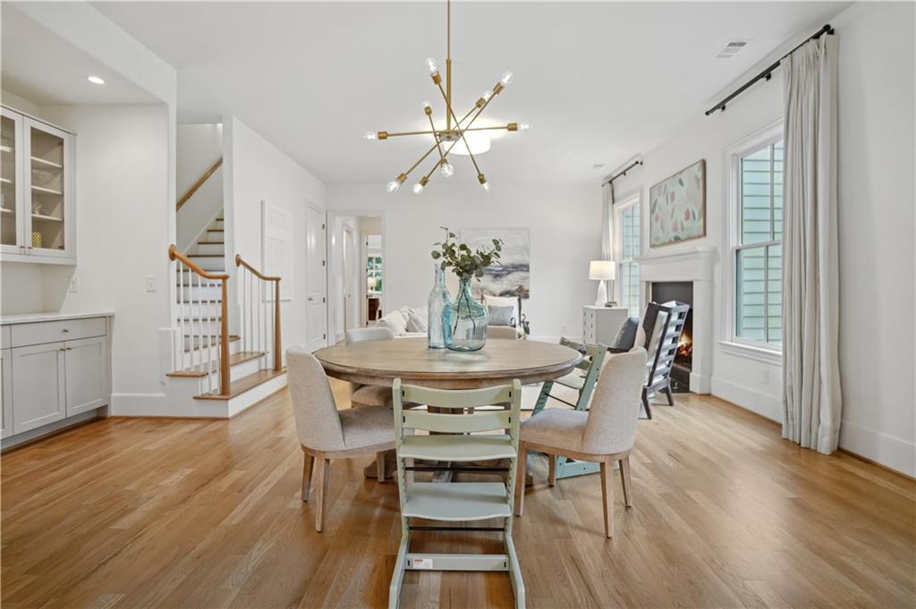 260 Colebrook Street NE