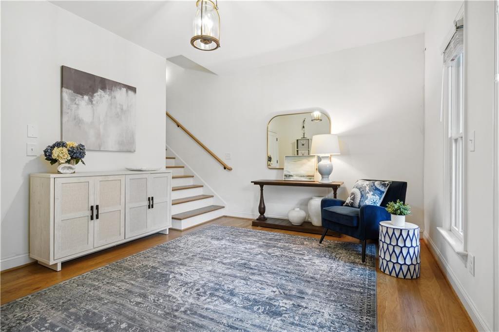 260 Colebrook Street NE