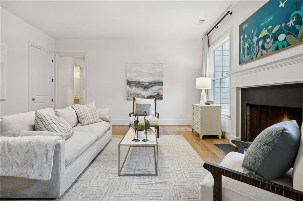 260 Colebrook Street NE