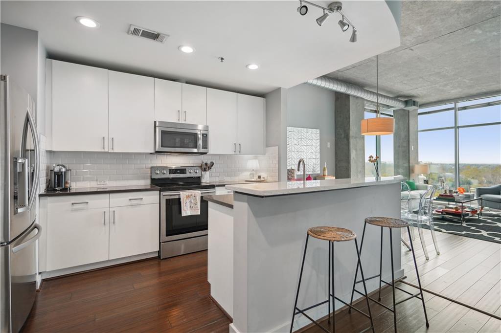 250 Pharr Road NE Unit 611