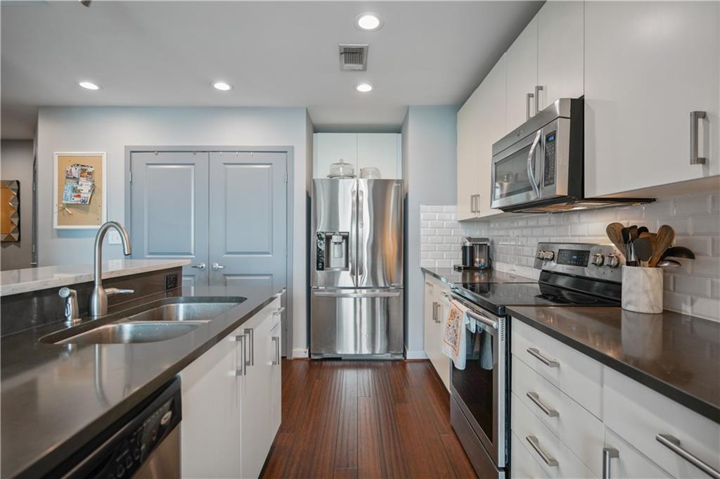 250 Pharr Road NE Unit 611