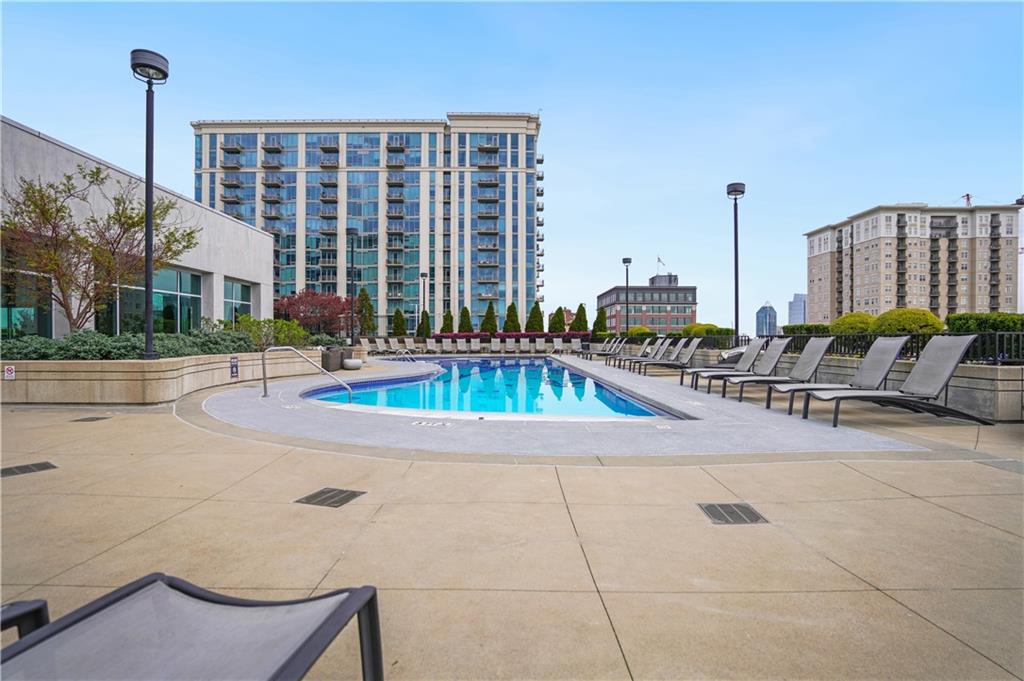 250 Pharr Road NE Unit 611