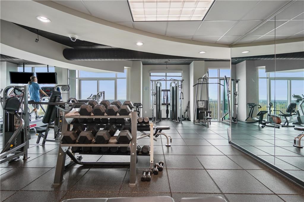 250 Pharr Road NE Unit 611