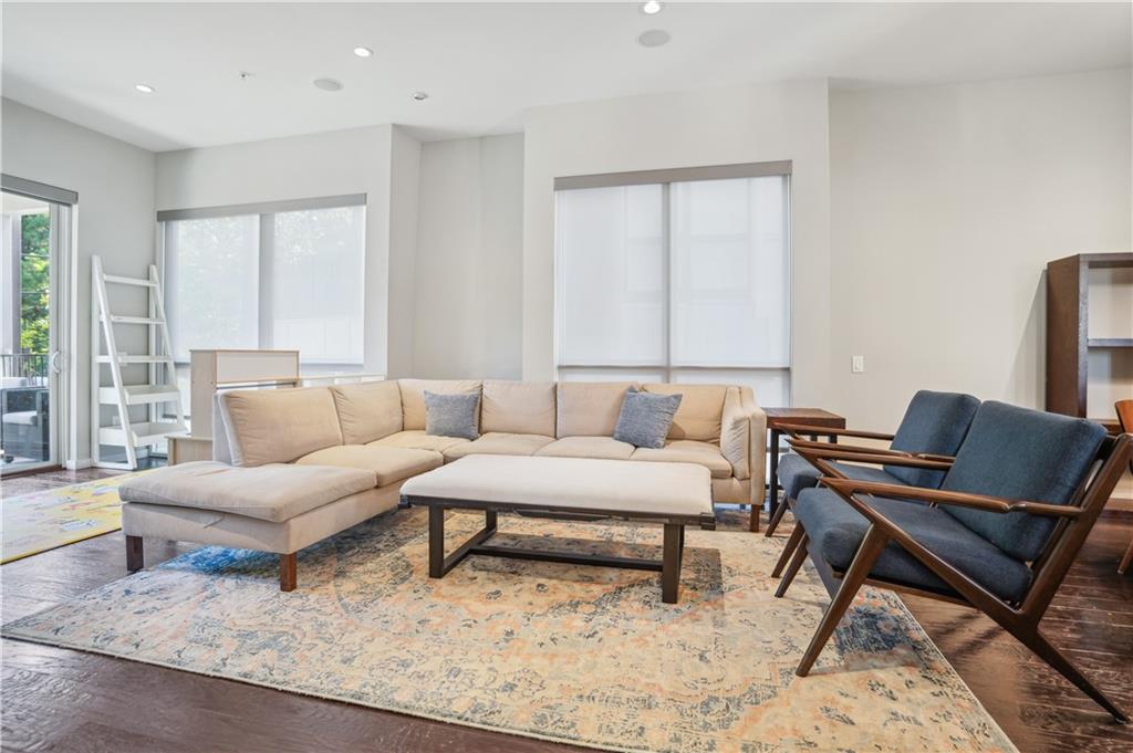 600 Bonaventure Avenue NE Unit 3