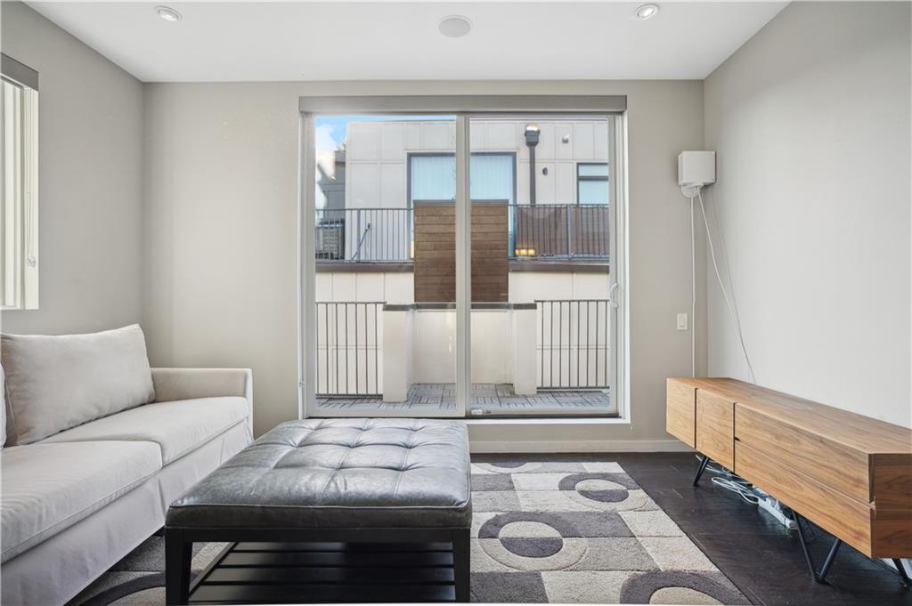 600 Bonaventure Avenue NE Unit 3