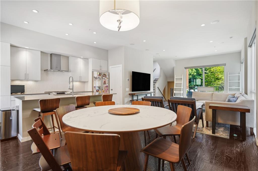 600 Bonaventure Avenue NE Unit 3