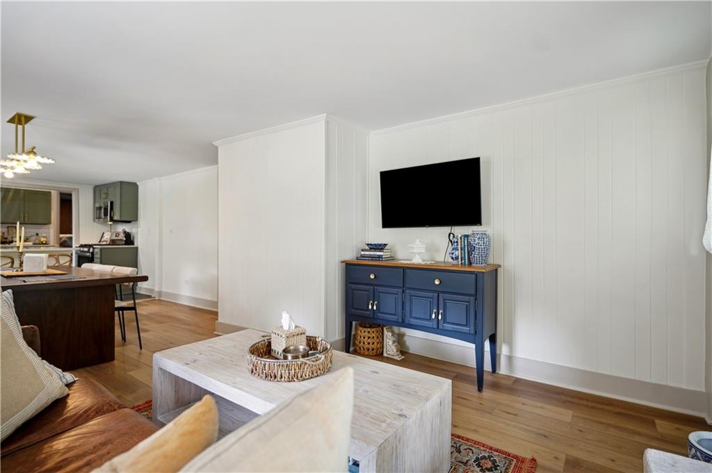 109 Lakewood Road SE