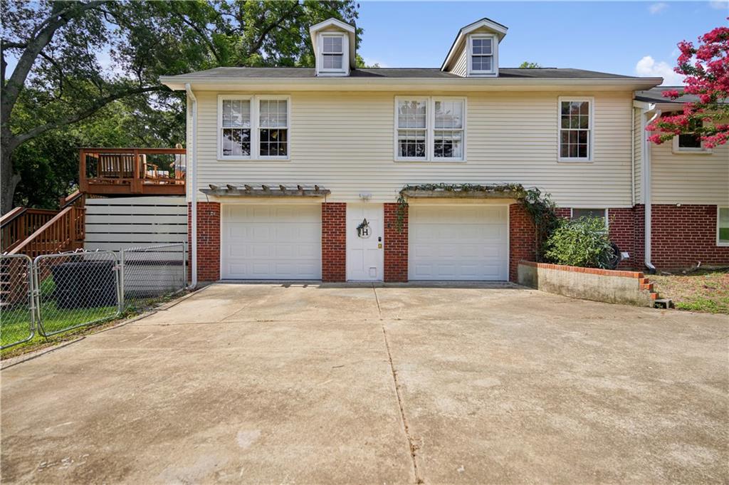109 Lakewood Road SE