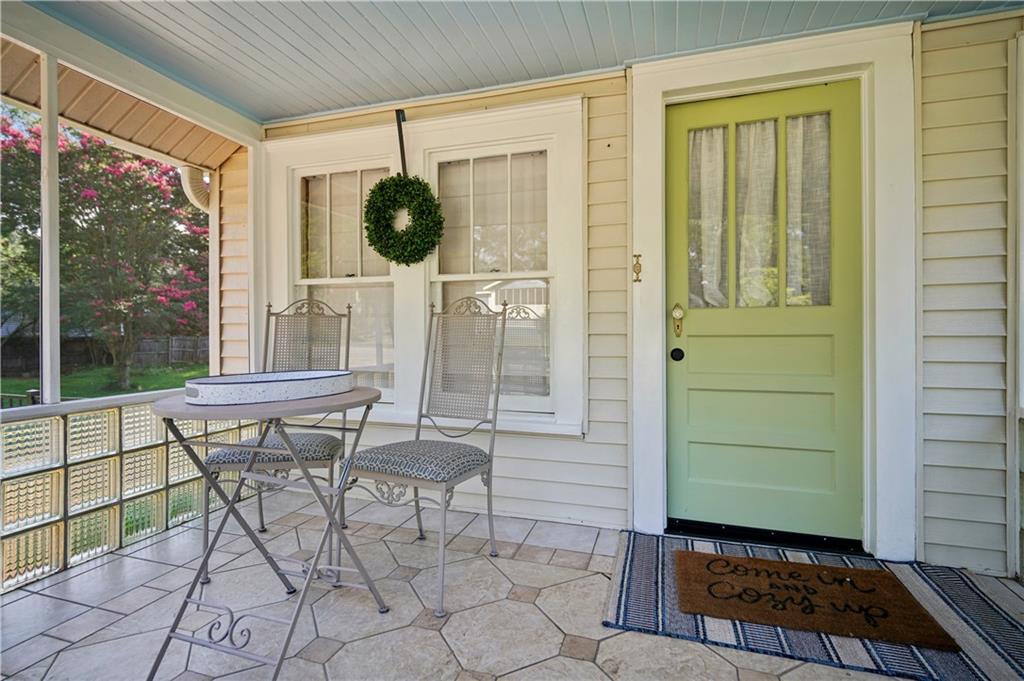 109 Lakewood Road SE