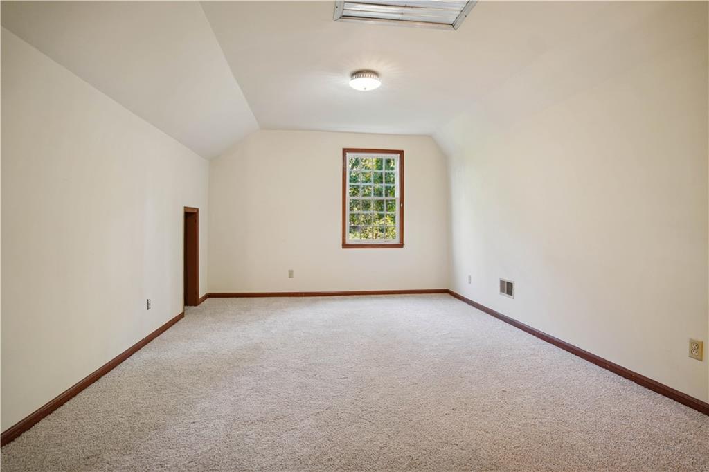 4345 Blackland Way
