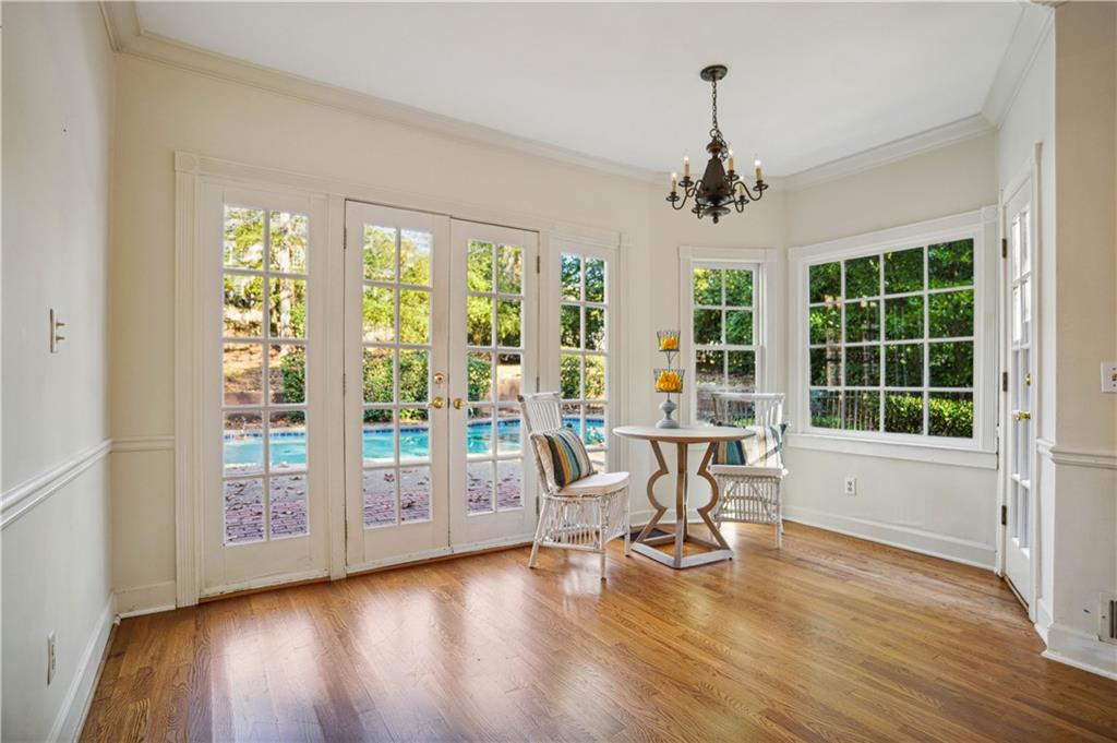 4345 Blackland Way