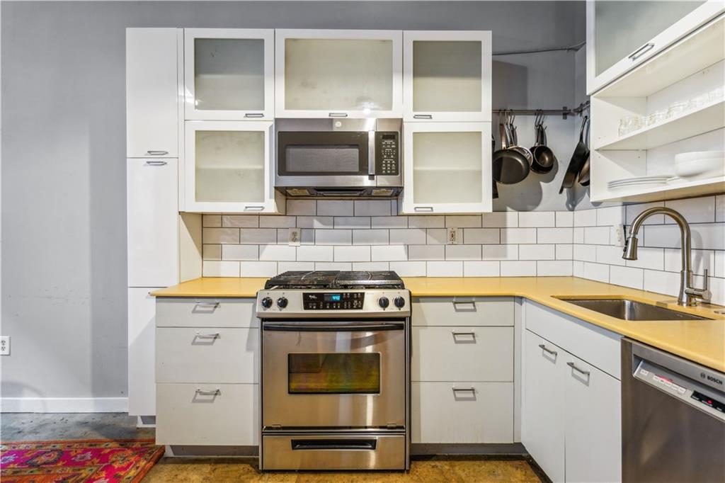 170 Boulevard SE Unit H-218