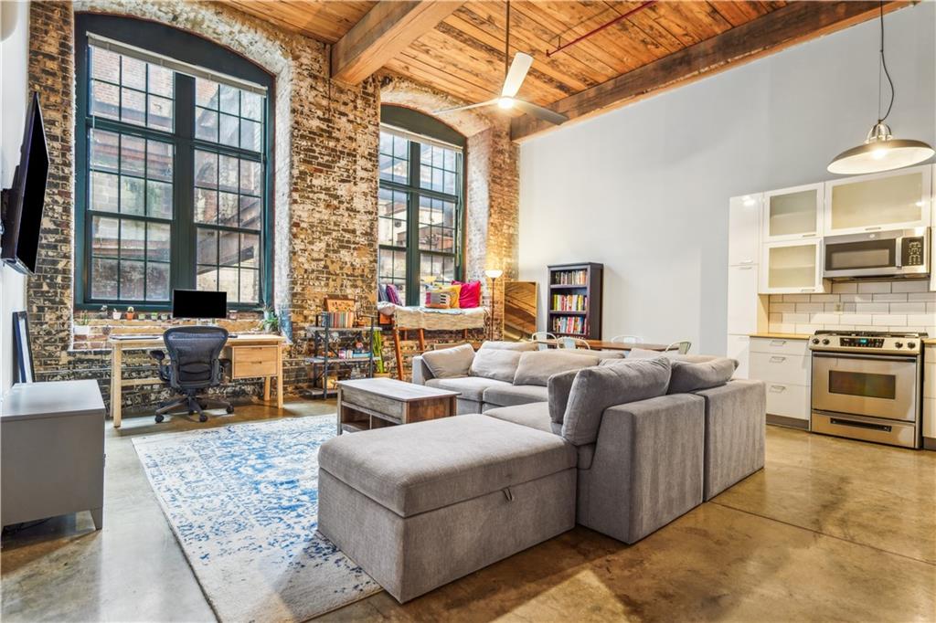 170 Boulevard SE Unit H-218
