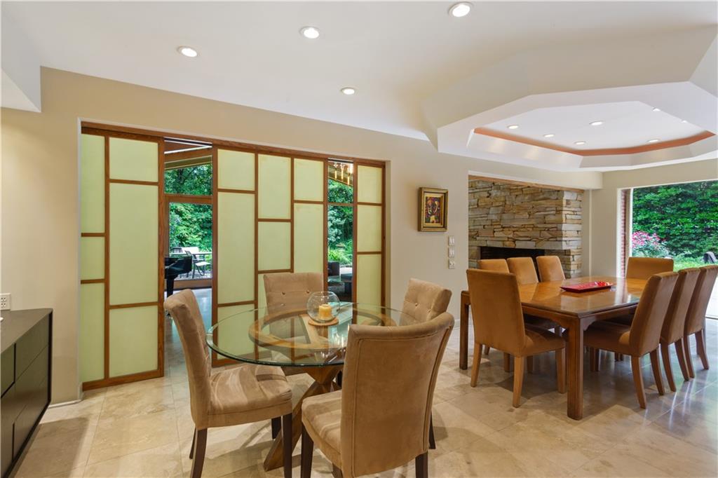 1719 Barnesdale Way NE