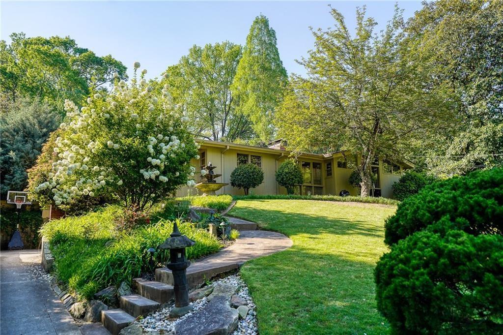 1719 Barnesdale Way NE