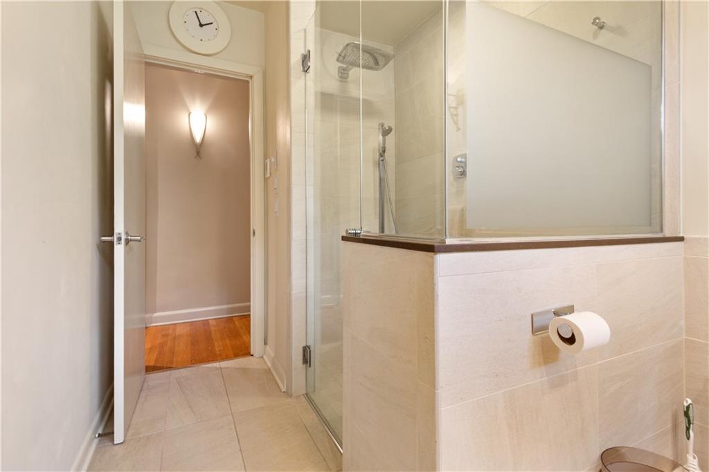 1719 Barnesdale Way NE