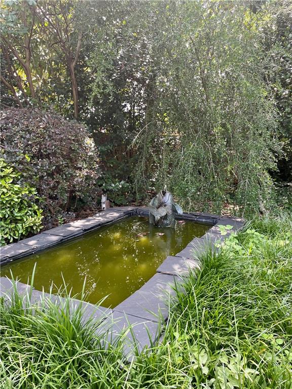 1719 Barnesdale Way NE