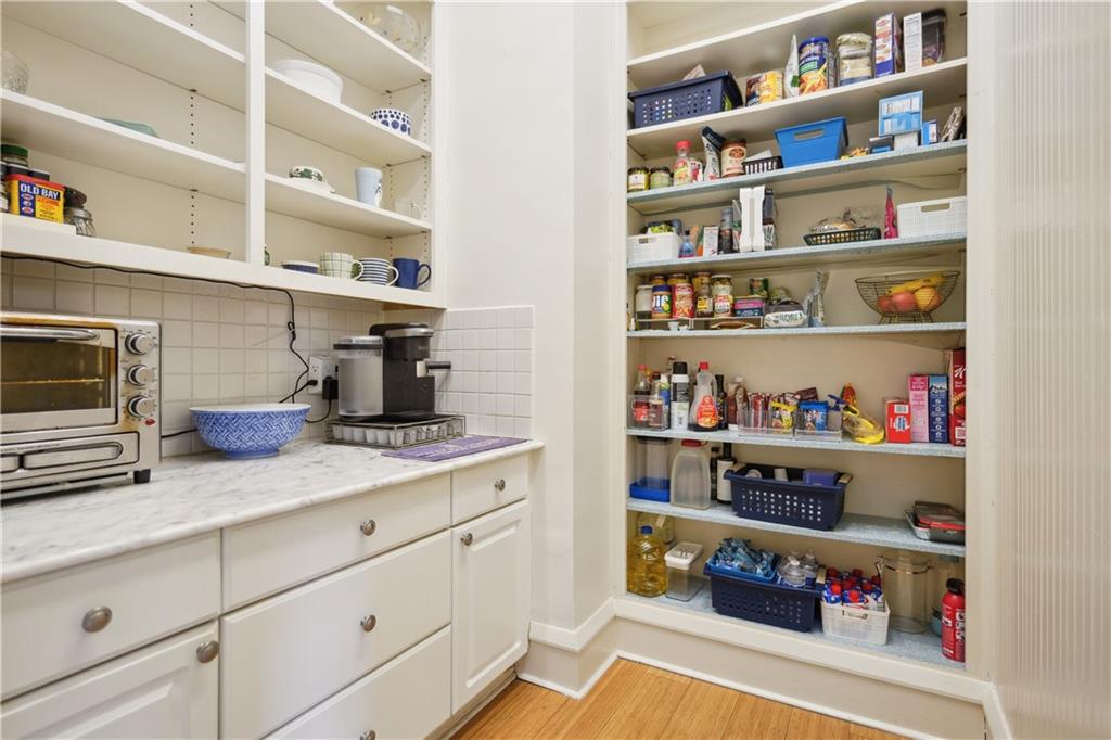 1328 Harvard Road NE