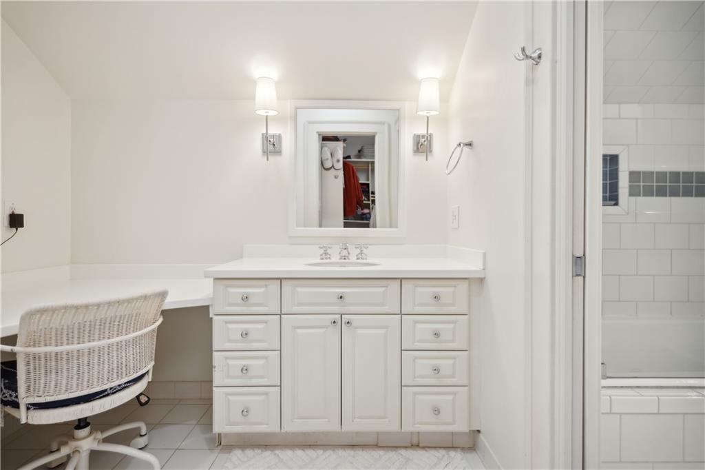 1328 Harvard Road NE