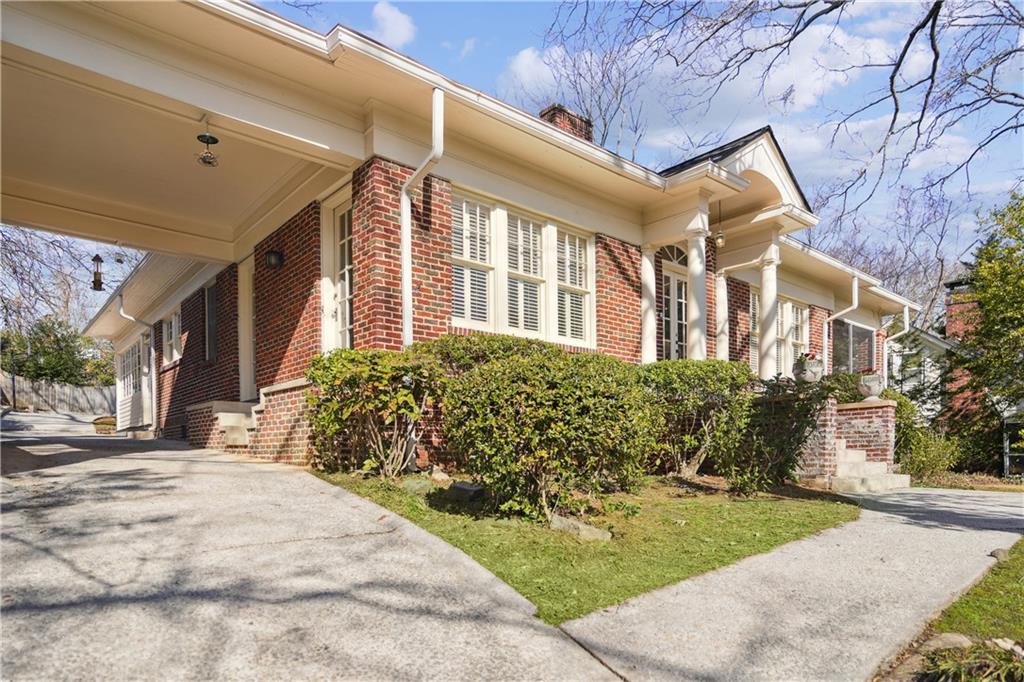 1328 Harvard Road NE