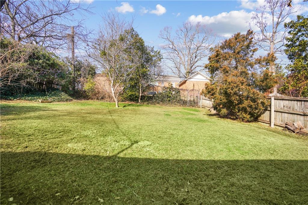 1328 Harvard Road NE