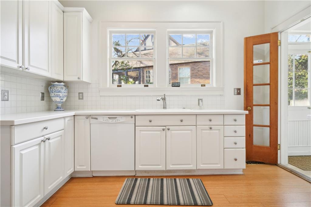 1328 Harvard Road NE