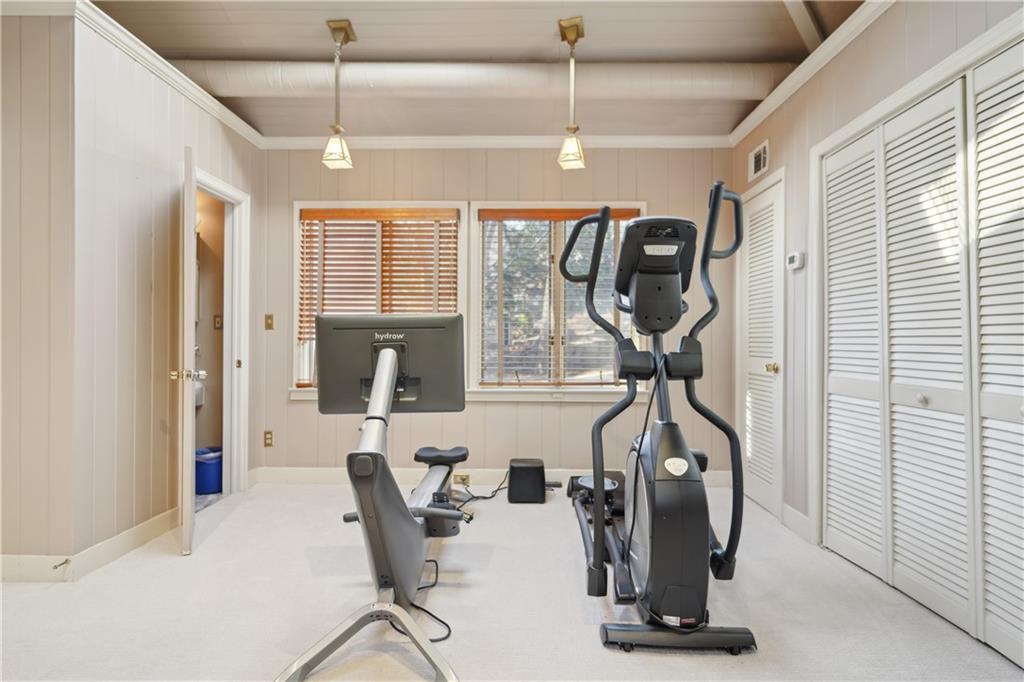 1328 Harvard Road NE