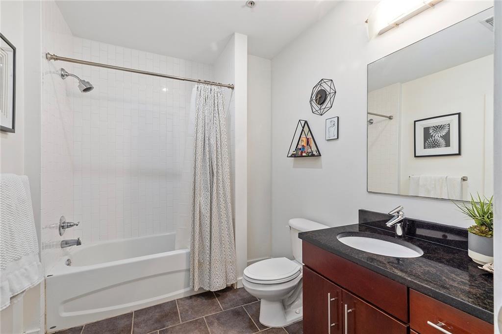 890 Memorial Drive Drive SE Unit 107