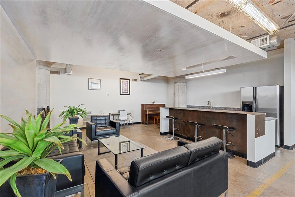 890 Memorial Drive Drive SE Unit 107