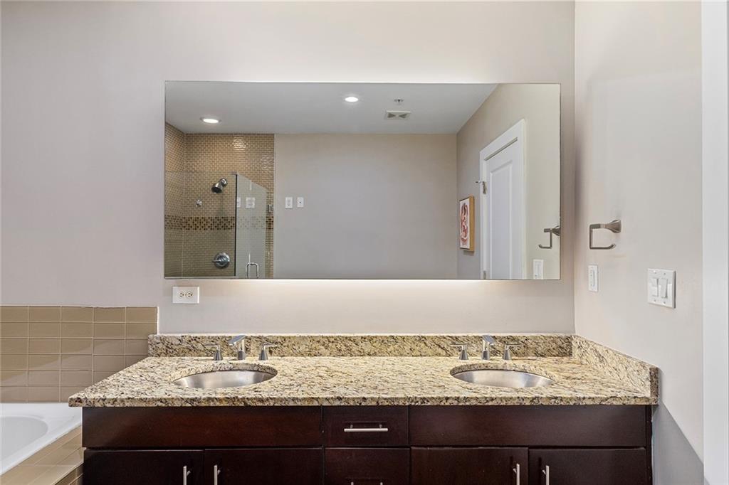 890 Memorial Drive Drive SE Unit 107