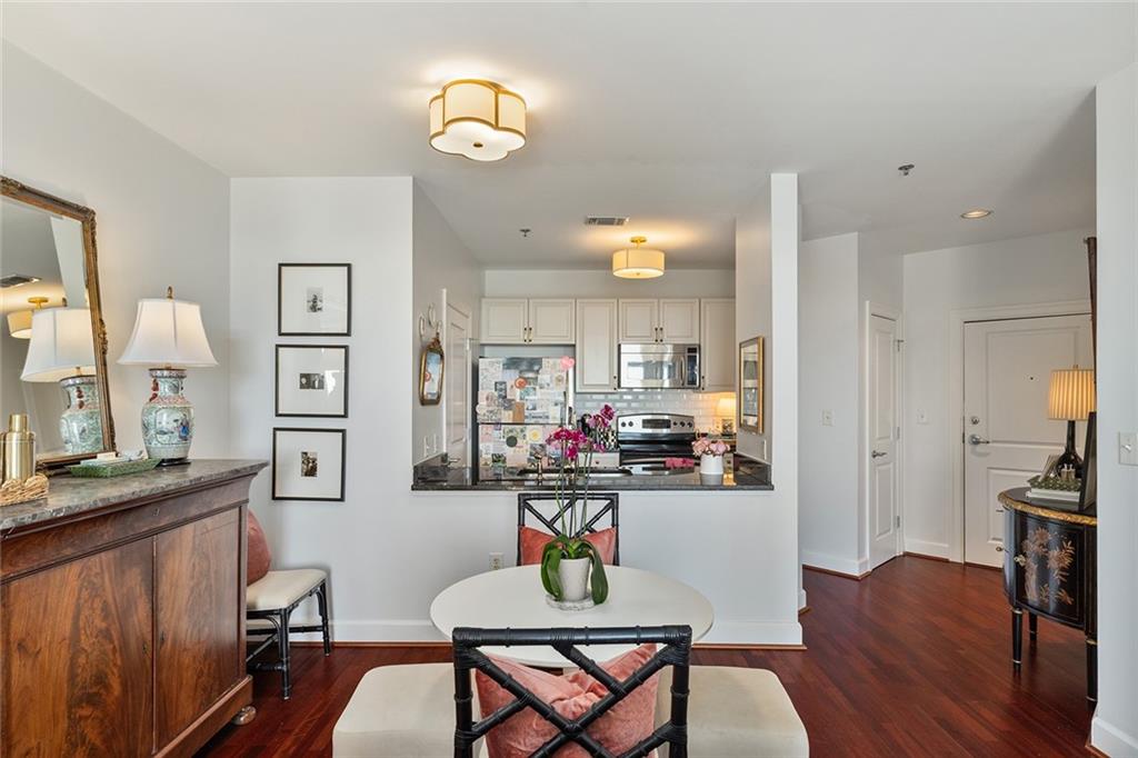 325 E Paces Ferry Road NE Unit 1206