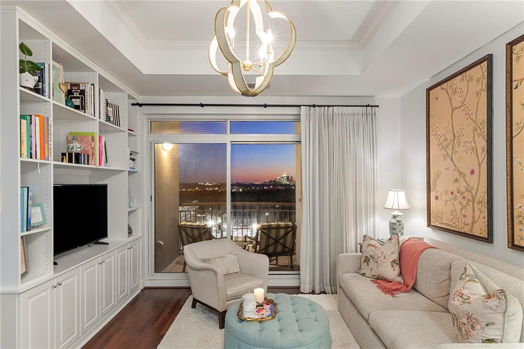 325 E Paces Ferry Road NE Unit 1206